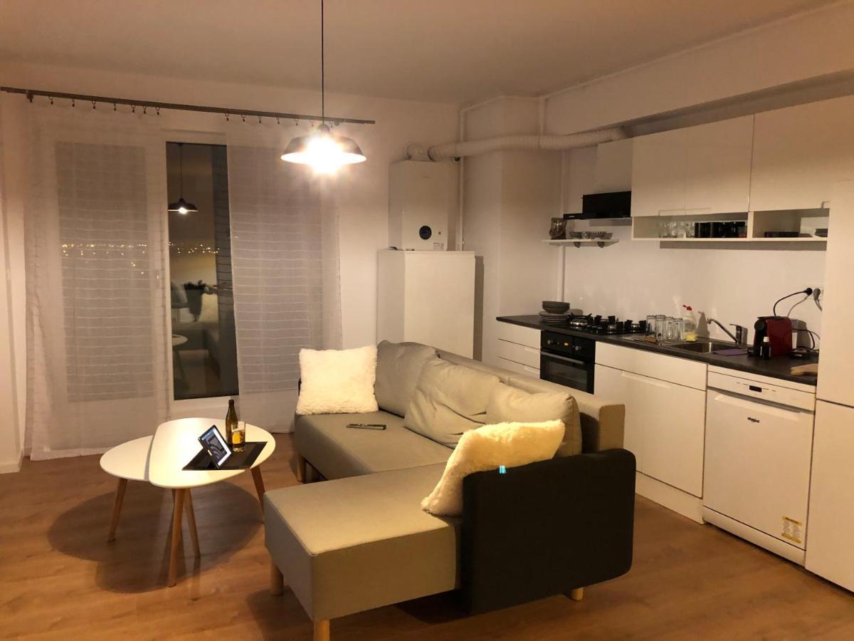 Chronos Apartment - Modern And Stylish Timişoara Extérieur photo