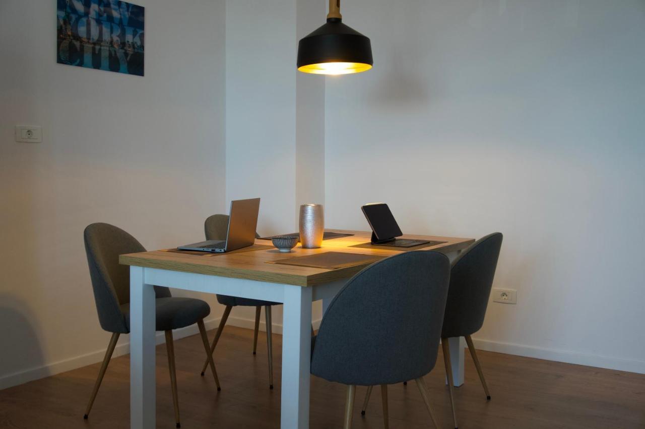 Chronos Apartment - Modern And Stylish Timişoara Extérieur photo